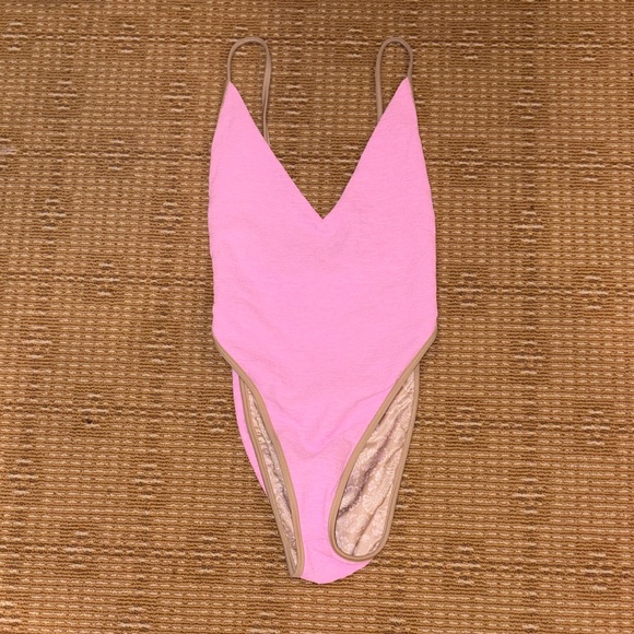 Free People free-est Amber One Piece Swimsuit in Pink SZ M NWOT - Picture 3 of 6